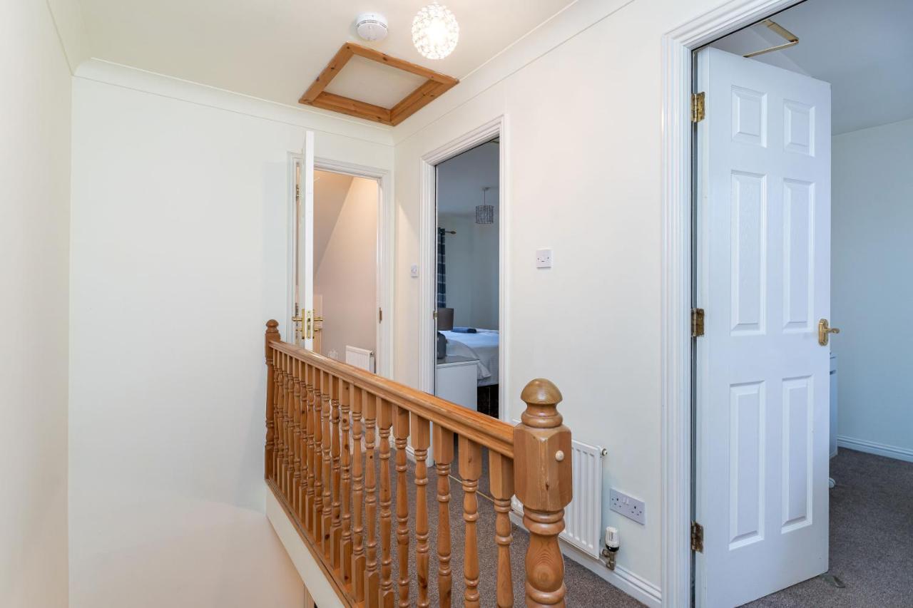 4 Bedroom Townhouse In Стерлинг Экстерьер фото