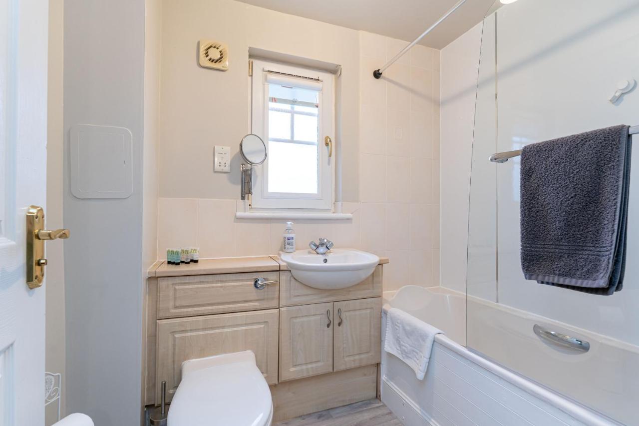 4 Bedroom Townhouse In Стерлинг Экстерьер фото